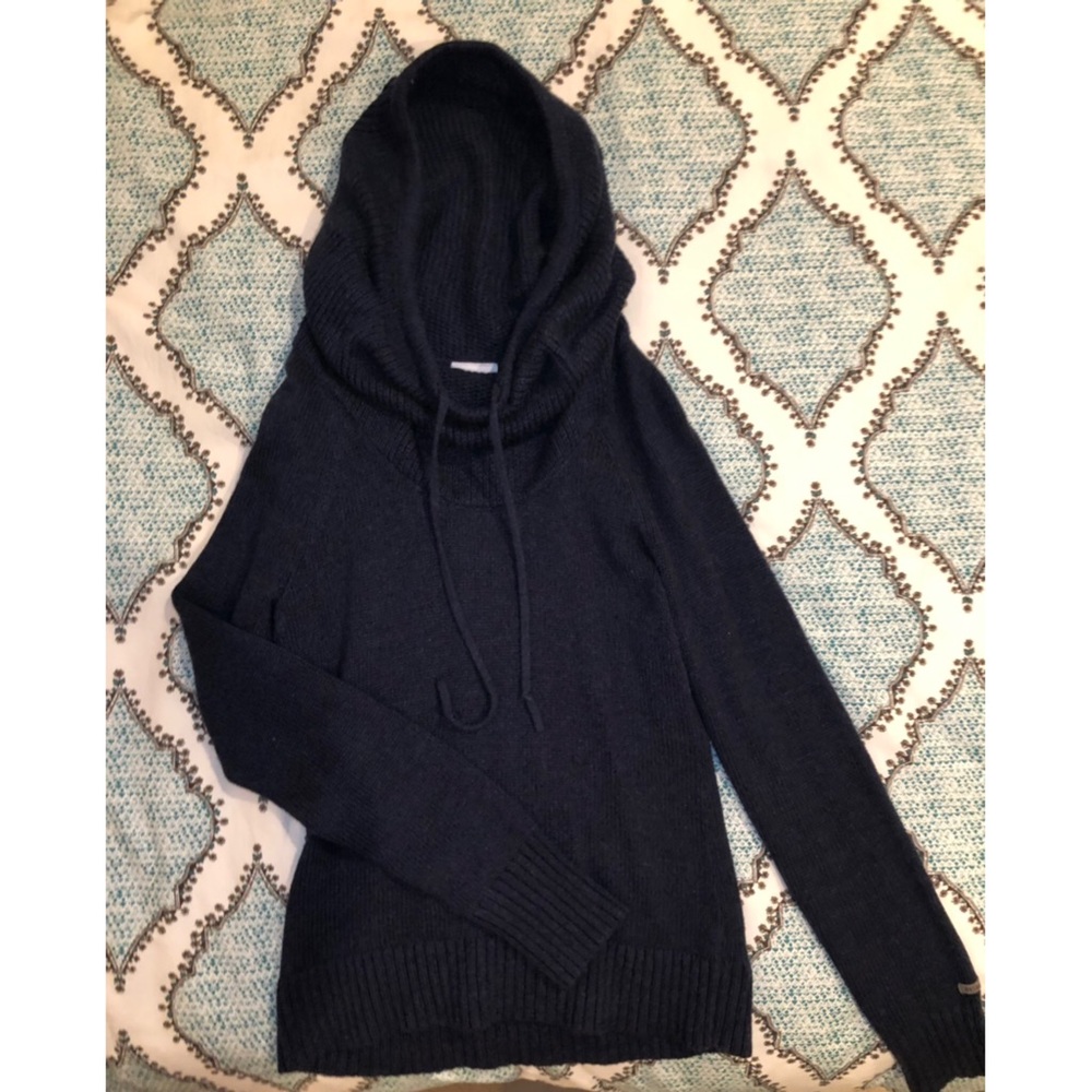 COLUMBIA Swoop Neck Sweater